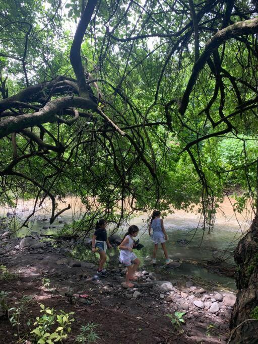 הוילה Tamanique Wabi Sabi , Casa De Playa מראה חיצוני תמונה