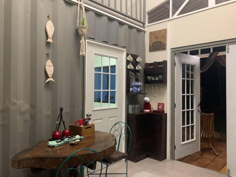 הוילה Tamanique Wabi Sabi , Casa De Playa מראה חיצוני תמונה